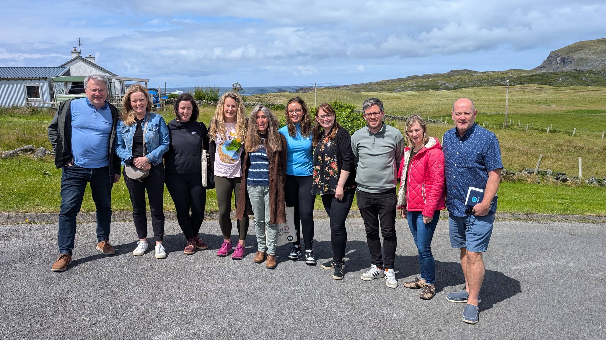 Múinteoirí ag freastal ar chúrsa in Oideas Gael