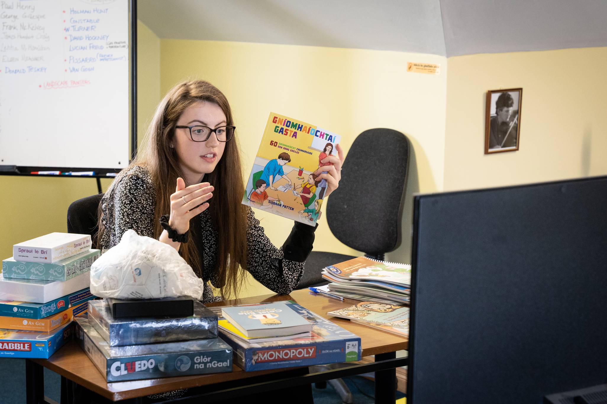 Ag plé acmhainní Gaeilge don mhúinteoir scoile